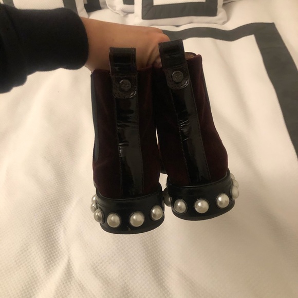 Louise et Cie Maroon Velvet Glass Pearl Bootie - Picture 7 of 9